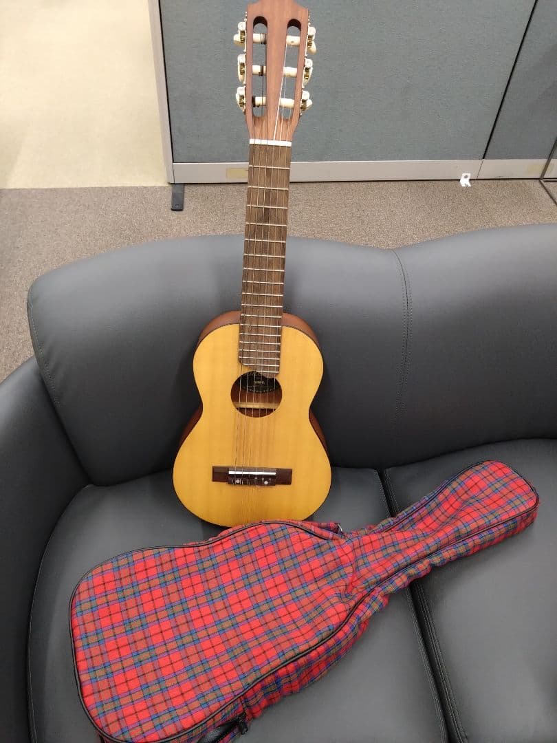 YAMAHA Guitalele GL1 ヤマハ ギタレレ　レトロチェックケース