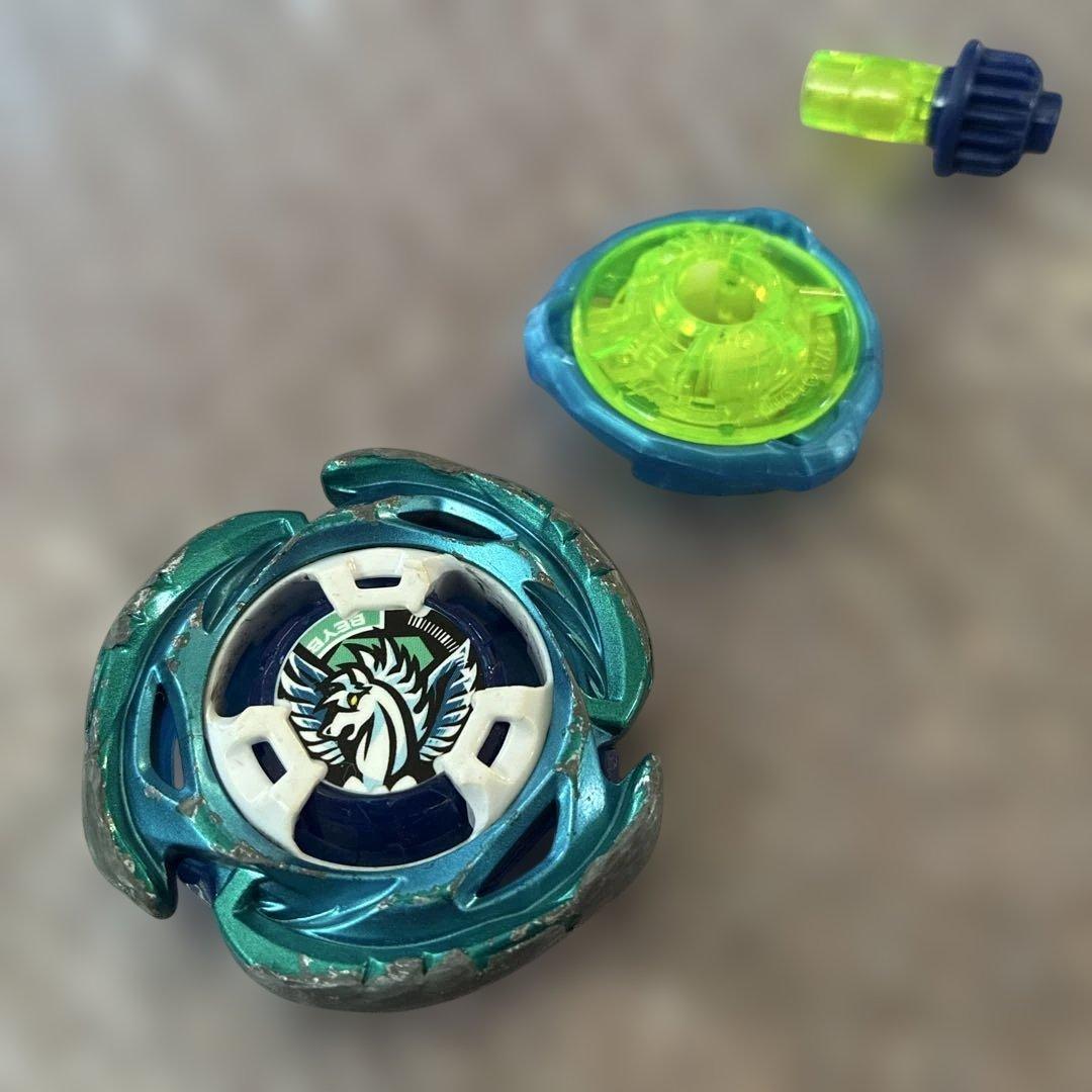 ベイブレードX エアロペガサス3-70A レアベイ　メタルコート