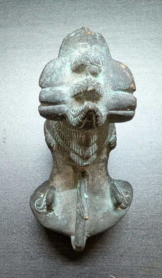 【良品】青銅製　聖獣置物　時代物　骨董アンティーク　麒麟