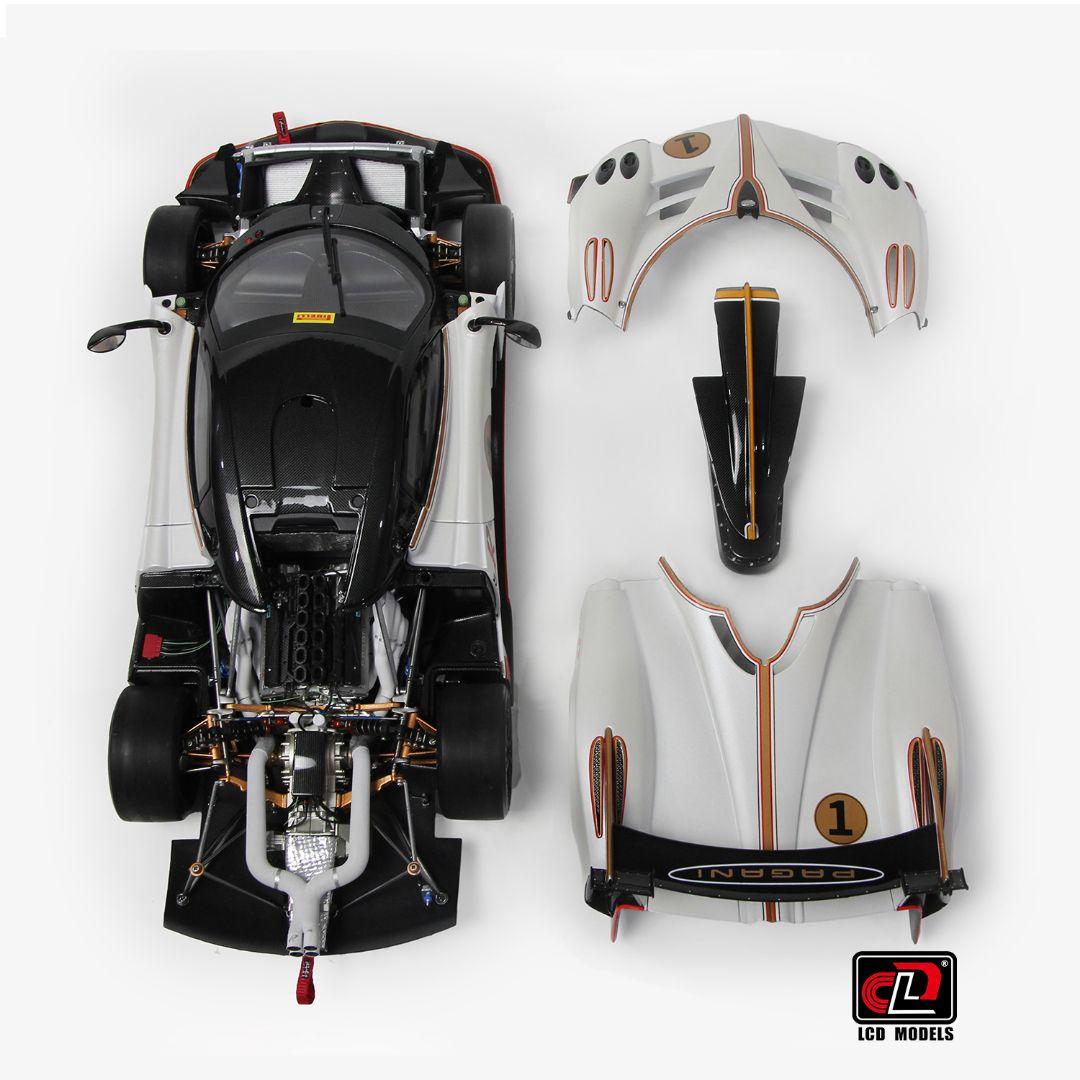 LCDMODELS　1/18　ウアイラR