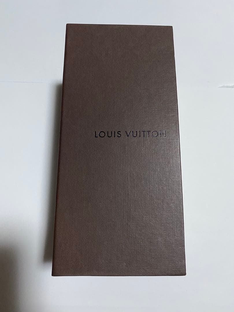 LOUIS VUITTONミスフランス　モノグラムトランク　ペーパーウェイト