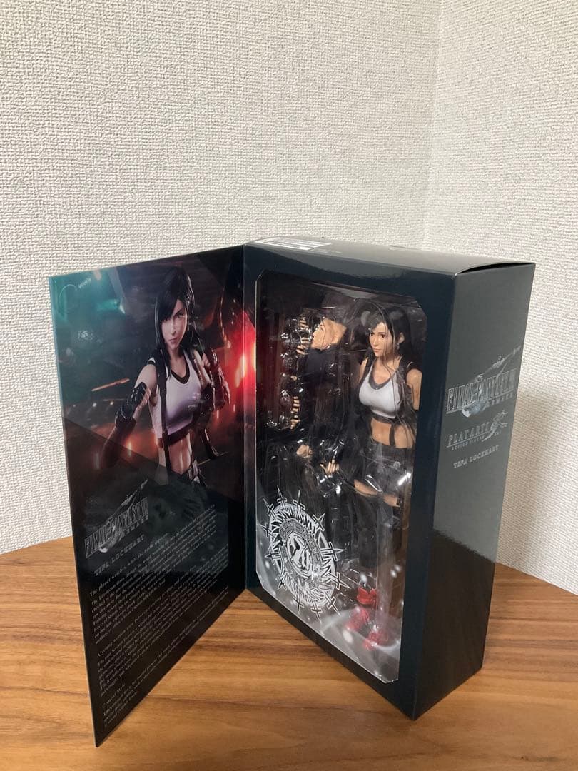 FFVII PLAY ARTS改 ティファ フィギュア