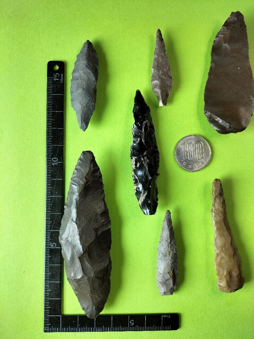 石器セット 出土品 (石槍、石錐、石篦、他計7点) 硬質頁岩(チャート)含む！