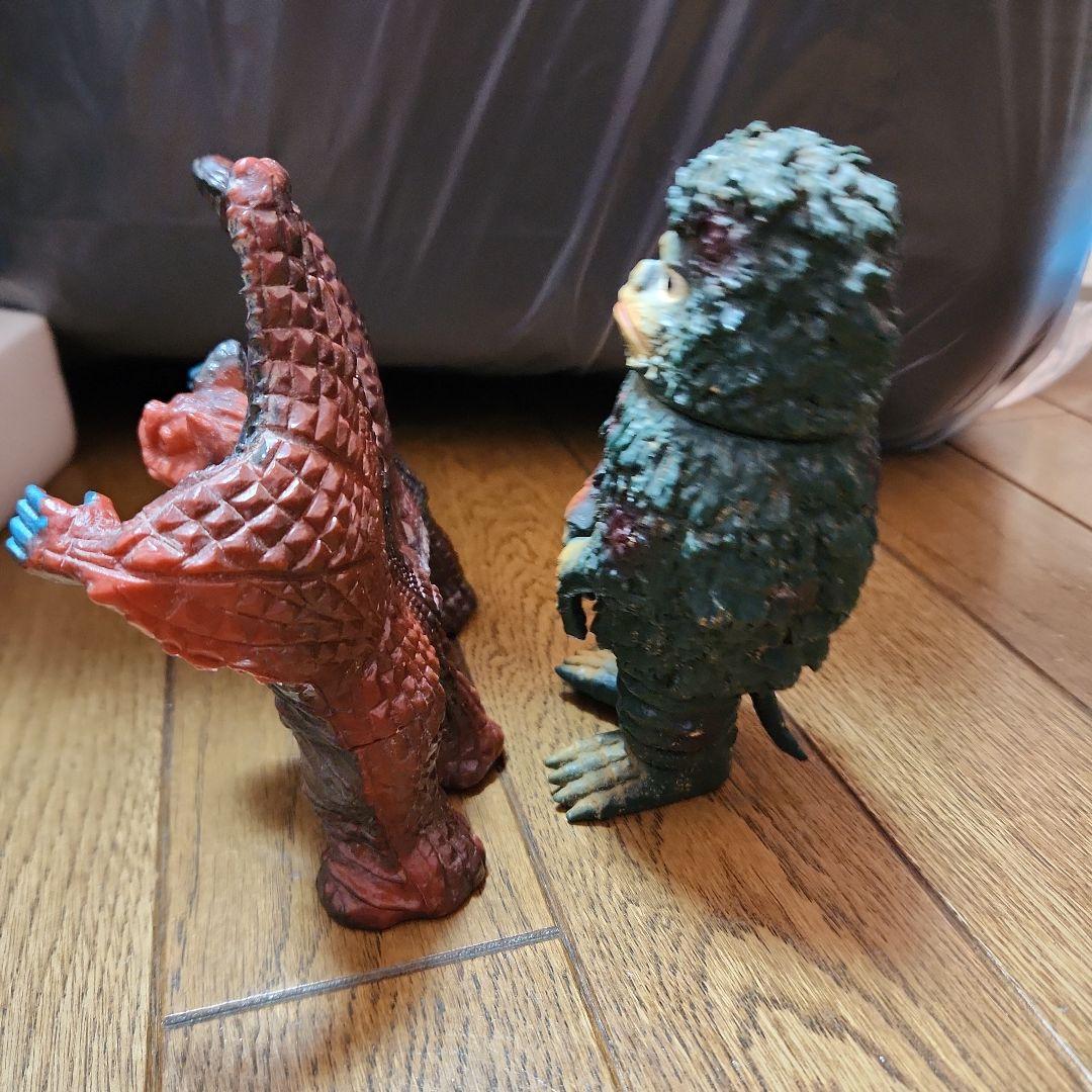 ウルトラマン怪獣フィギュアセット　ぺスター　ガラモン　ソフビ　円谷プロ　バンダイ
