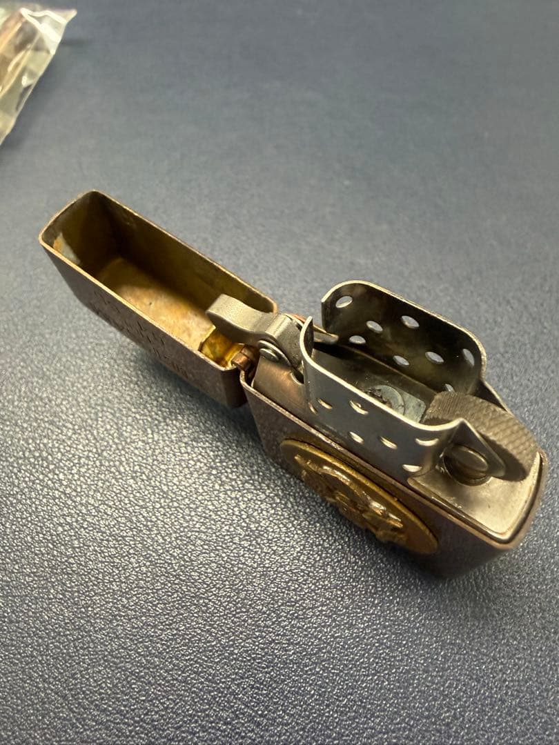 激レア ベトナム ジッポー　表彰メダル仕様 コメント付き ZIPPO ミリタリー
