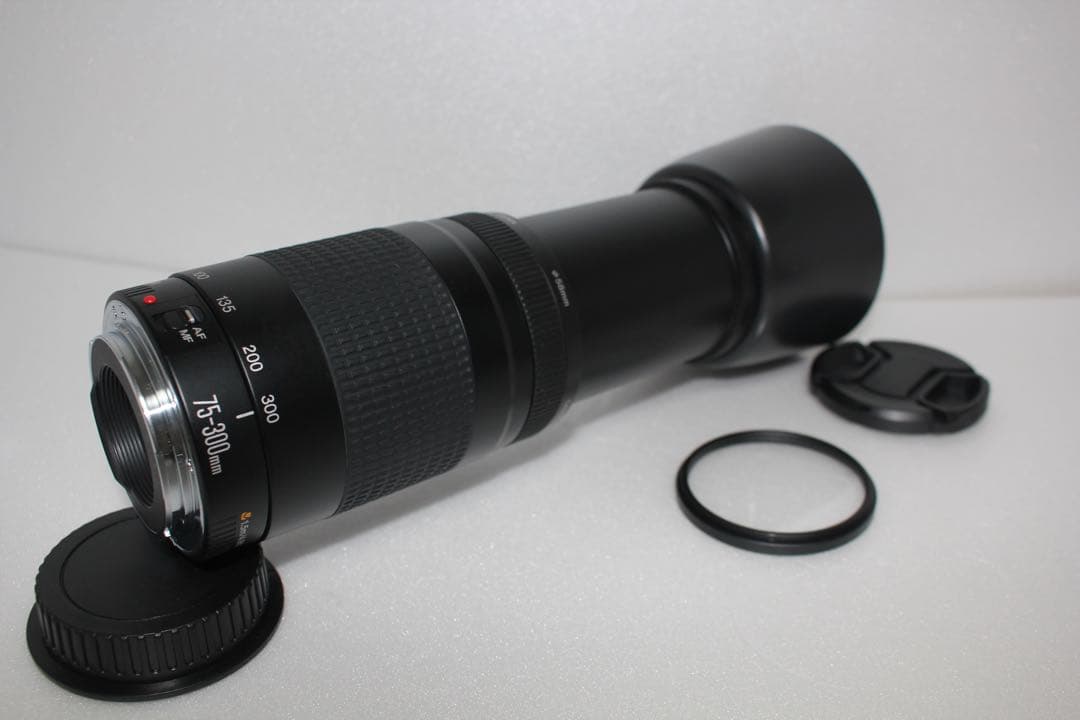 美品☆デジタル一眼レフカメラ☆Canon EF75-300㎜　II☆