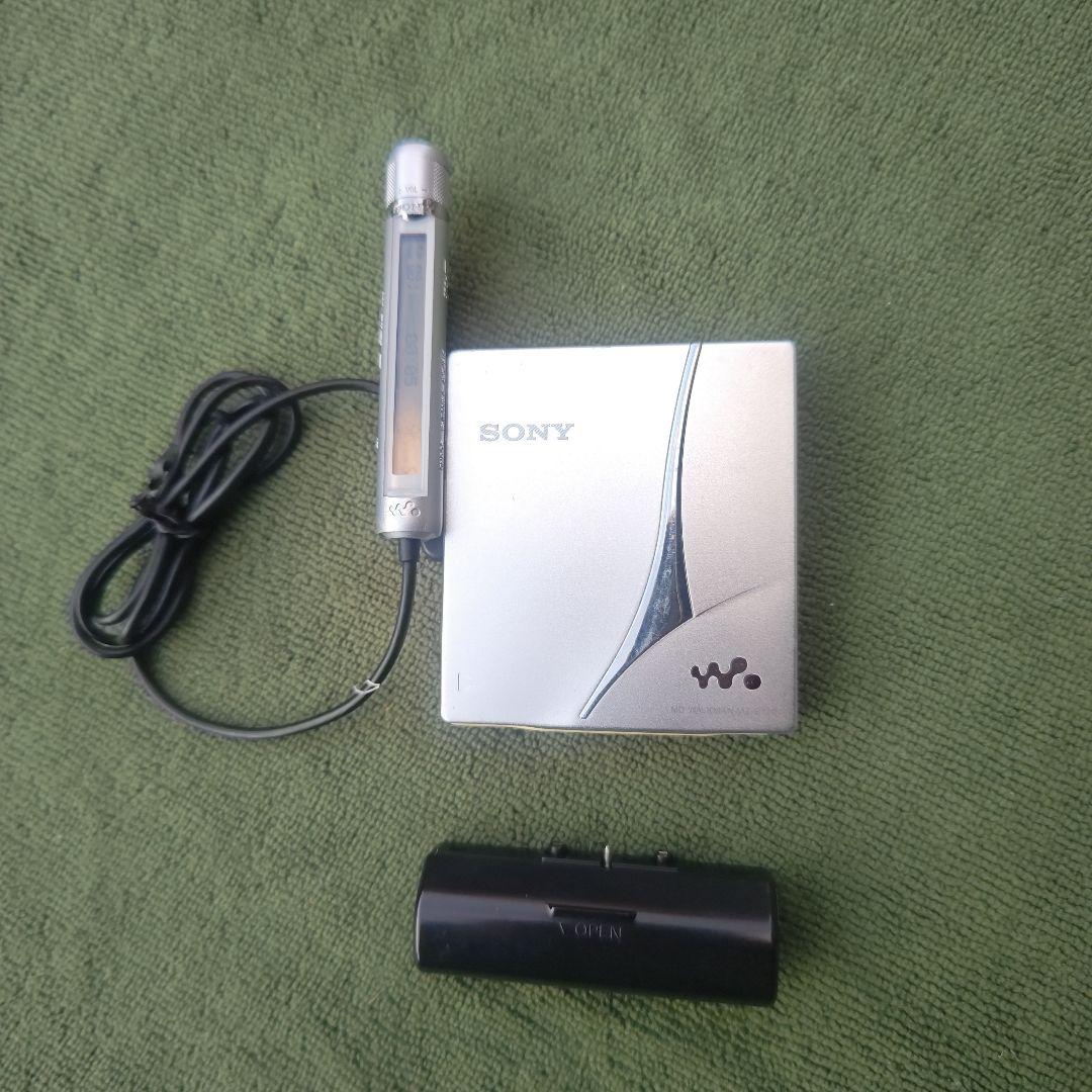 SONY MDウォークマン MZ-E720本体、液晶リモコン付き 乾電池用充電器
