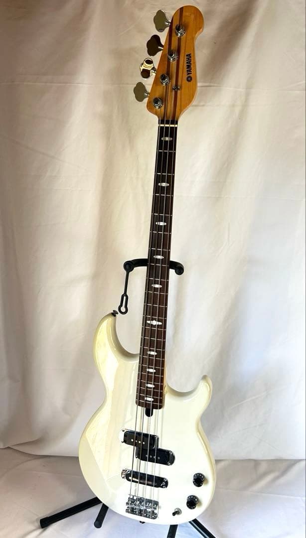 YAMAHA BB424 エレキベース ヴィンテージホワイト