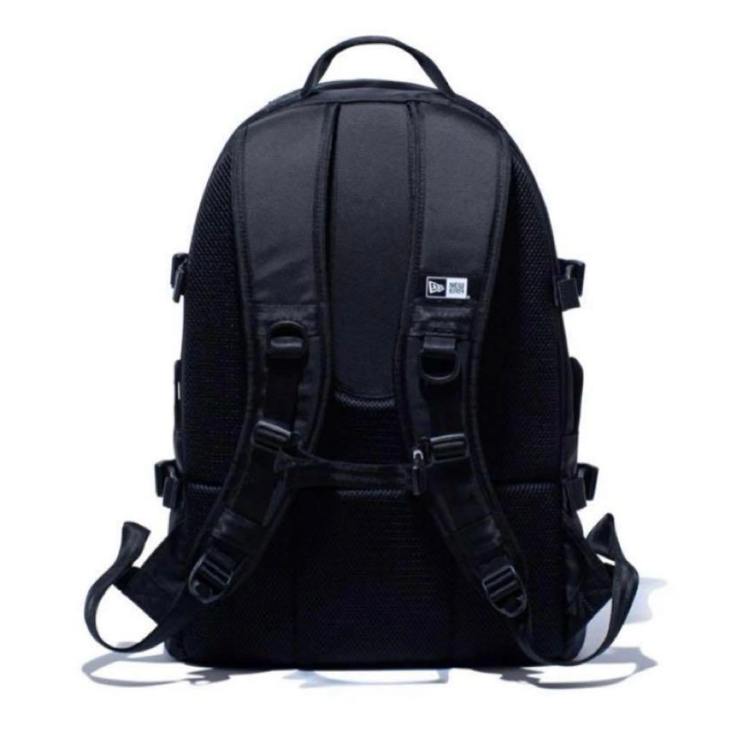 ニューエラ　リュック　キャリアパック 35L ブラック
