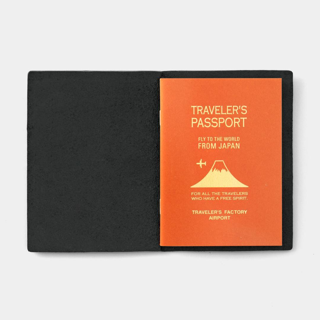 トラベラーズノート　成田空港限定　新品　AIRPORT EDITION
