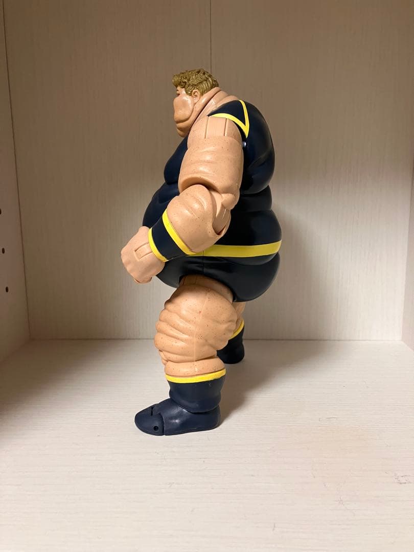 マーベルレジェンド　ブロブ　フィギュア