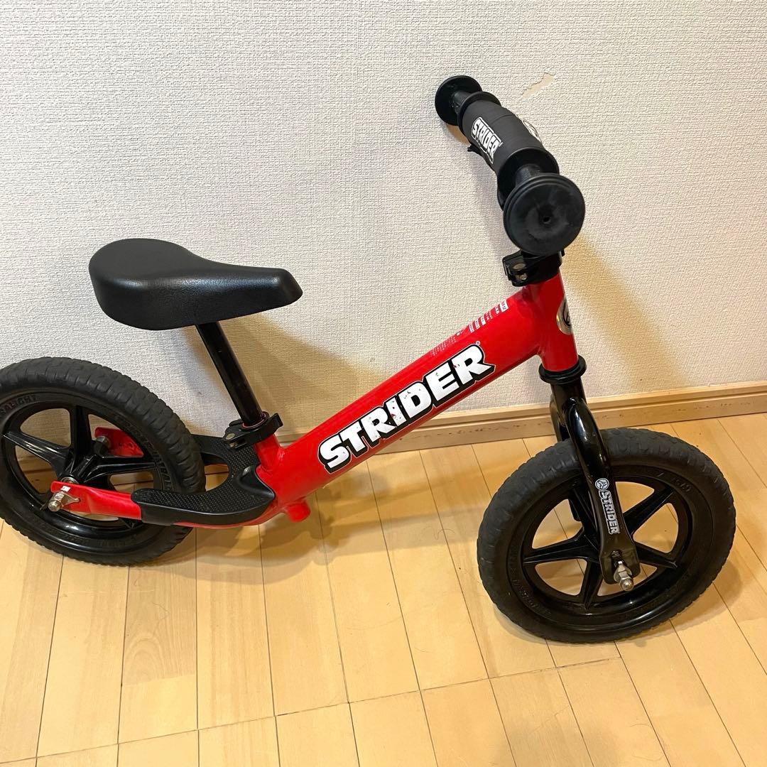 ストライダー スポーツモデル 12インチ　レッド