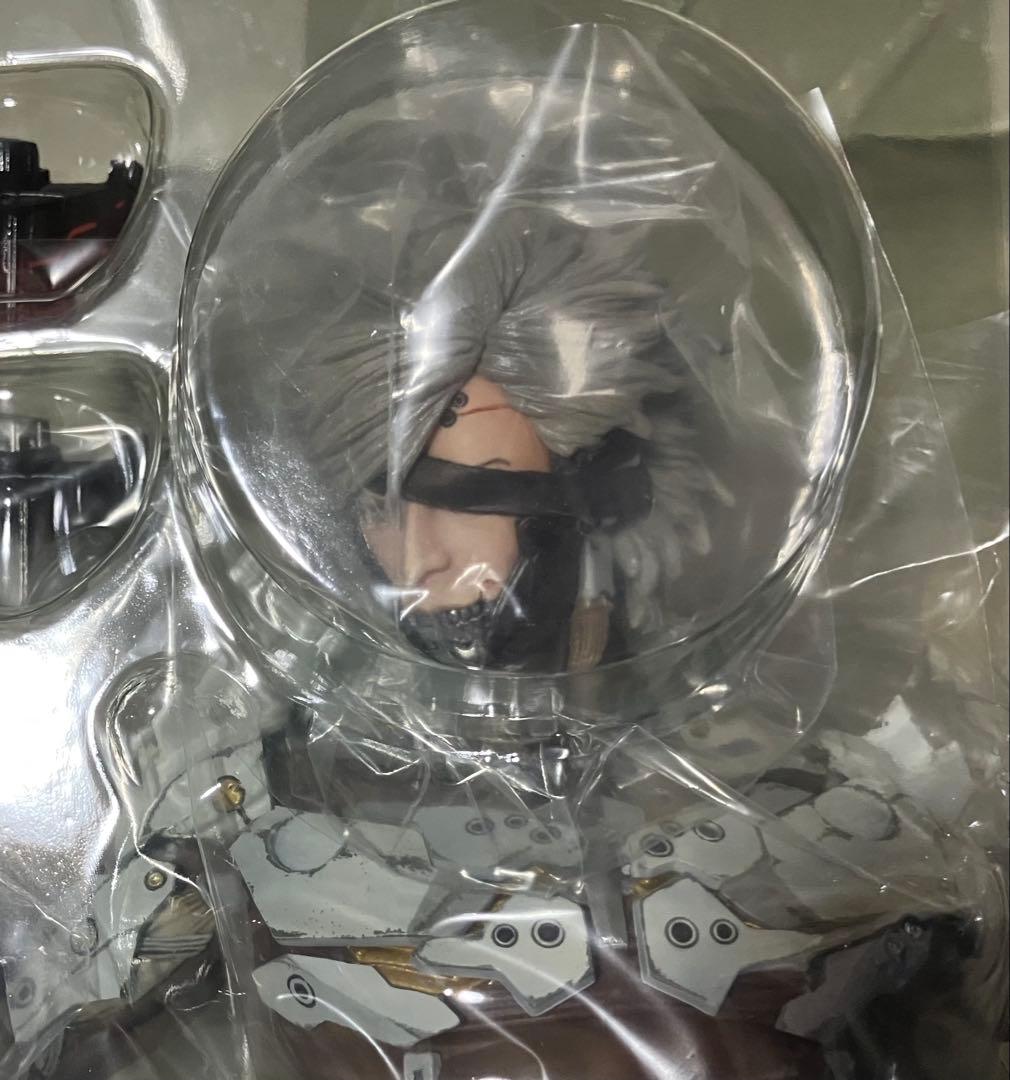 Gecco l Gear 雷電 スタチュー ホワイトアーマーVer.