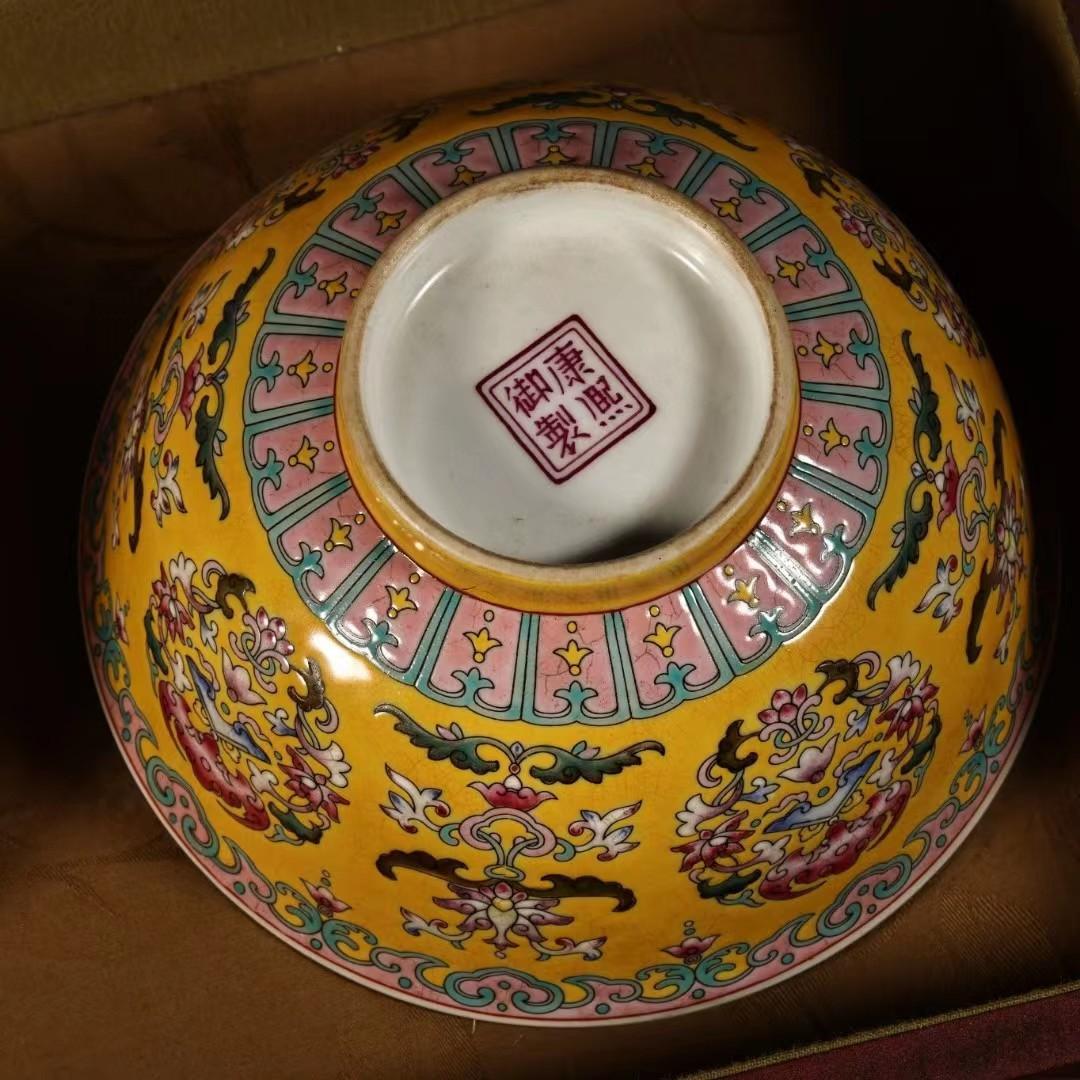 中国古美術・珍品旧蔵・七宝彩磁器の碗セット・茶碗・純手描き・箱付・置物・文房具