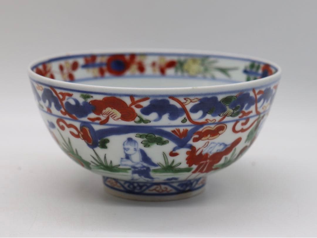 中国　大明万暦年製　青華五彩人物紋碗　木箱入　送料込み0321