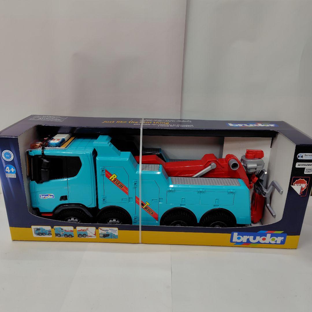 ブルーダー　大型レッカー車