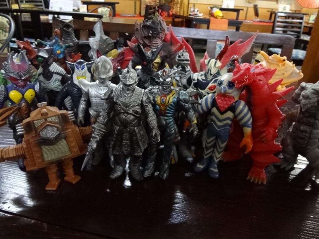 ウルトラマンシリーズ          ソフビフィギュア 70体大量セット