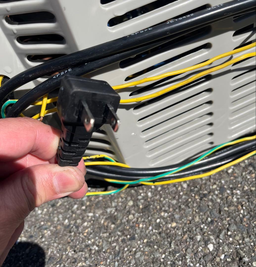 レマコム冷蔵ショーケース　100リットル