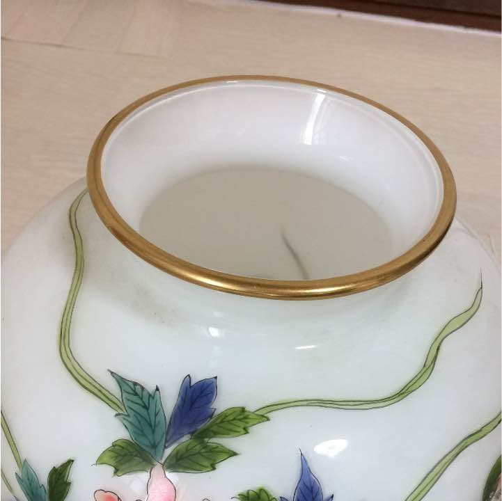 ガラス 壷