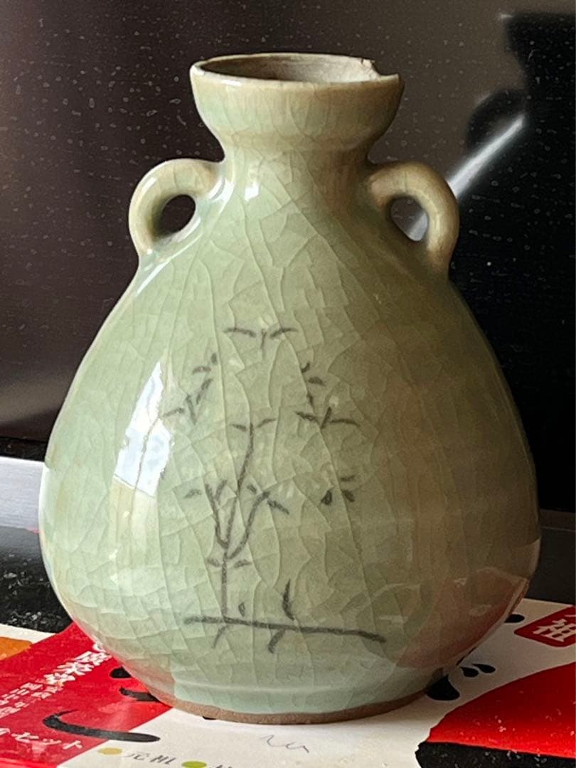 李朝青瓷花瓶