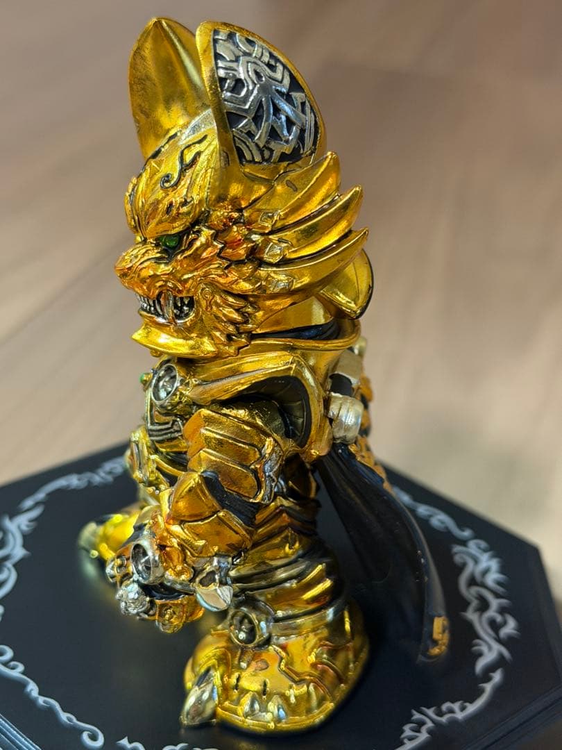 牙狼デフォルメ魔戒コレクション　黄金騎士ガロメッキver. 暗黒騎士キバ　セット