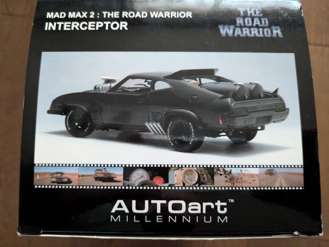 オートアート　1/18　マッドマックス インターセプター