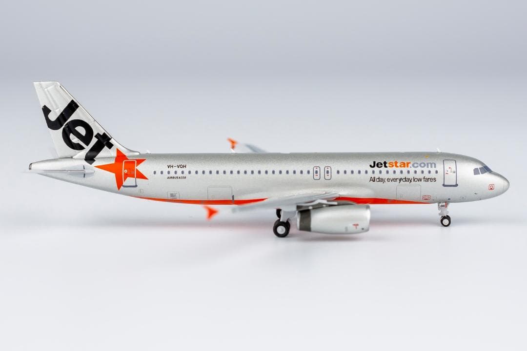 ジェットスター A320 VH-VQH 1/400