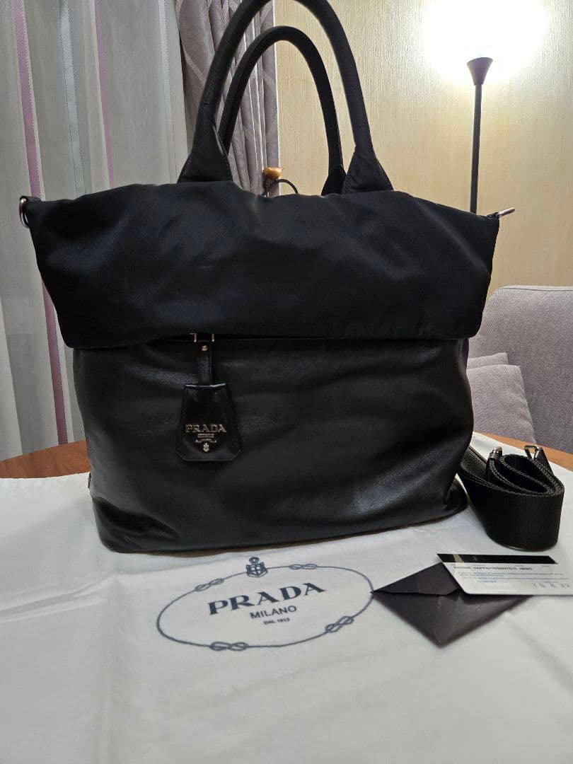 画像追加　PRADA　プラダ　ナッパ　テスート　リバーシブル　ボンバー