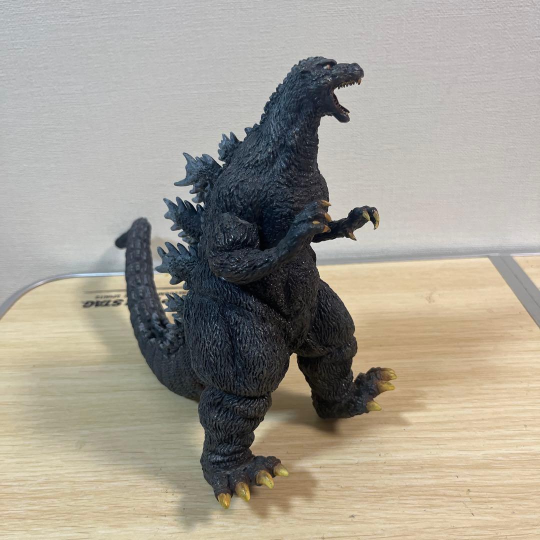 ゴジラ　ジオラマ　フィギュア