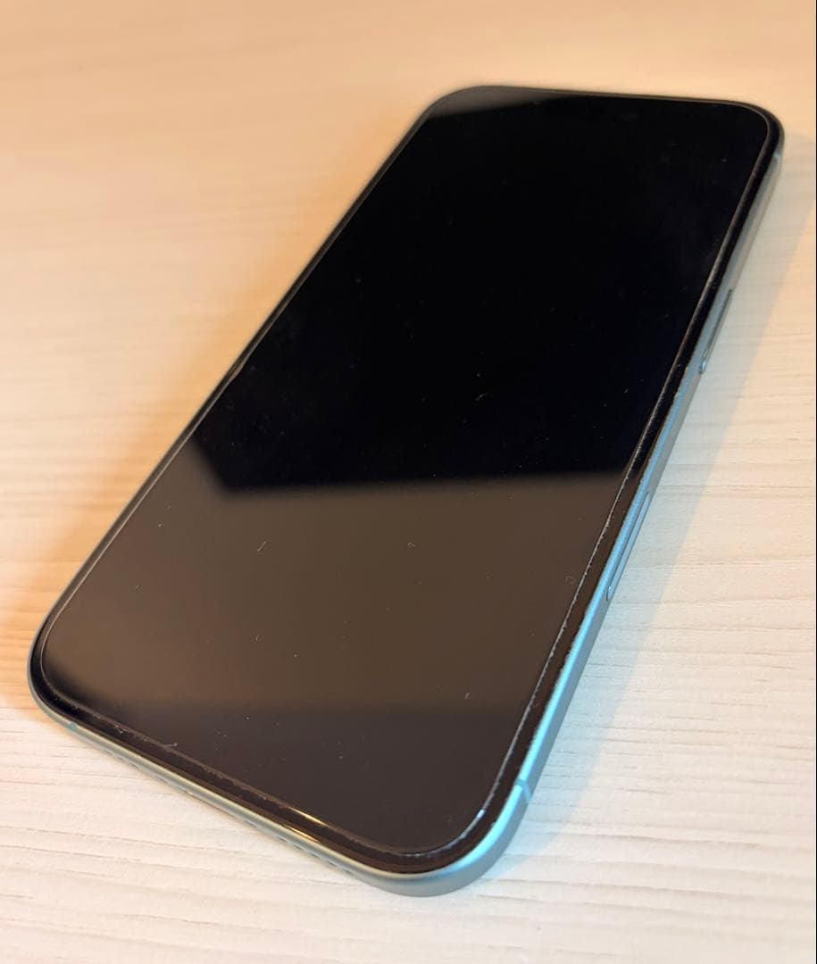 こ*じ様 iPhone 16 128GBティール（グリーン）バッテリー容量100