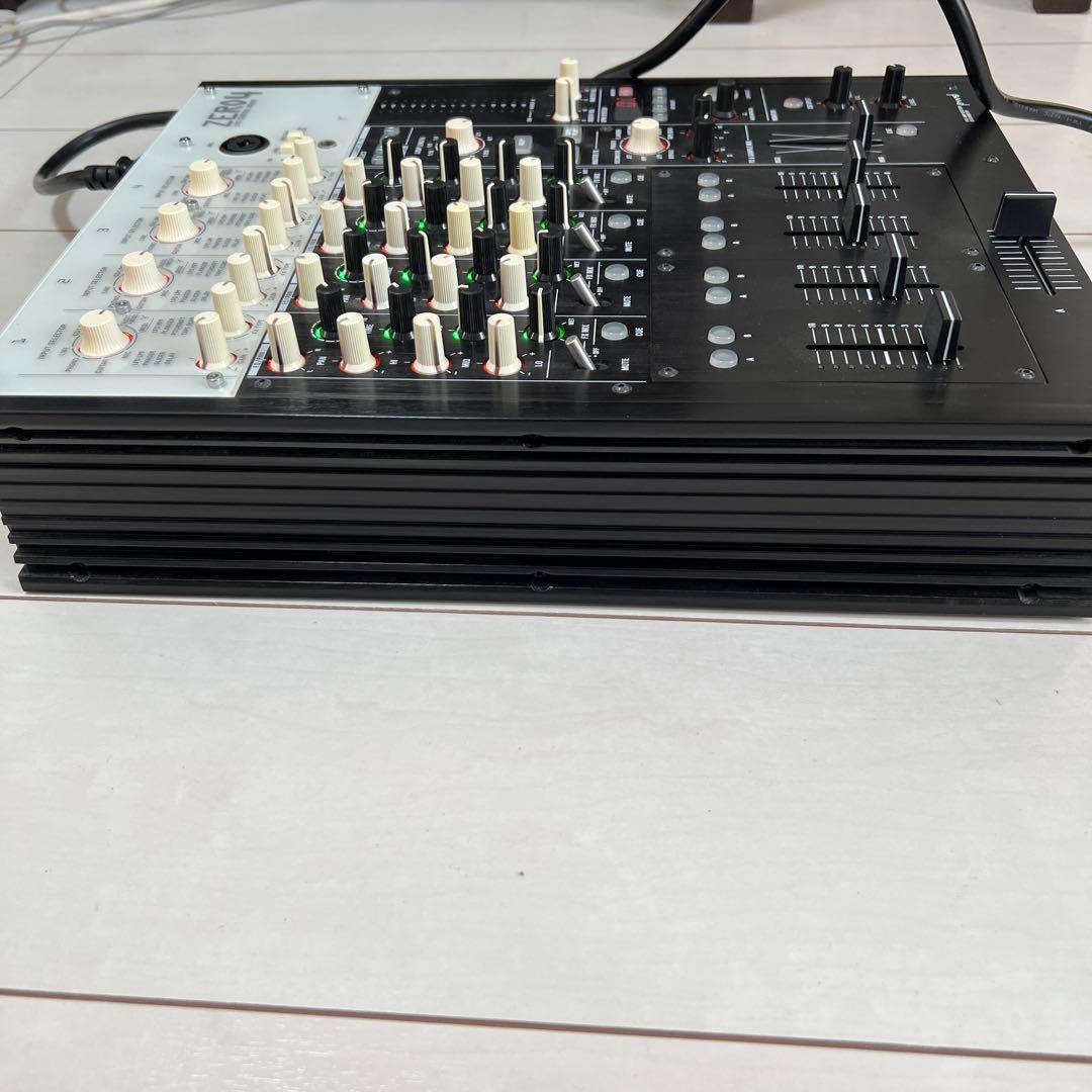 KORG ZERO4 DJミキサー