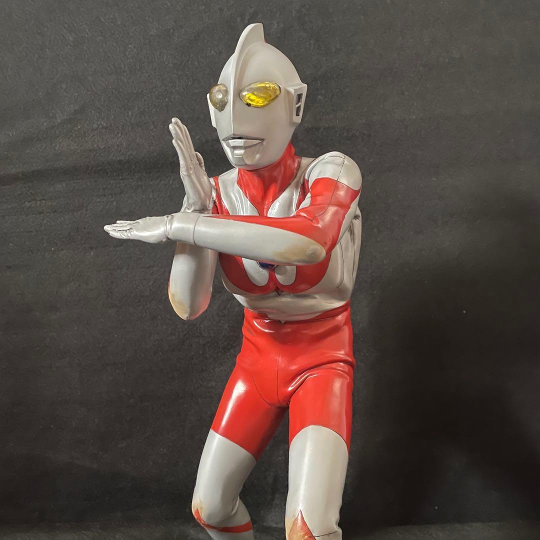 海洋堂ウルトラマンソフビリペイント完成品