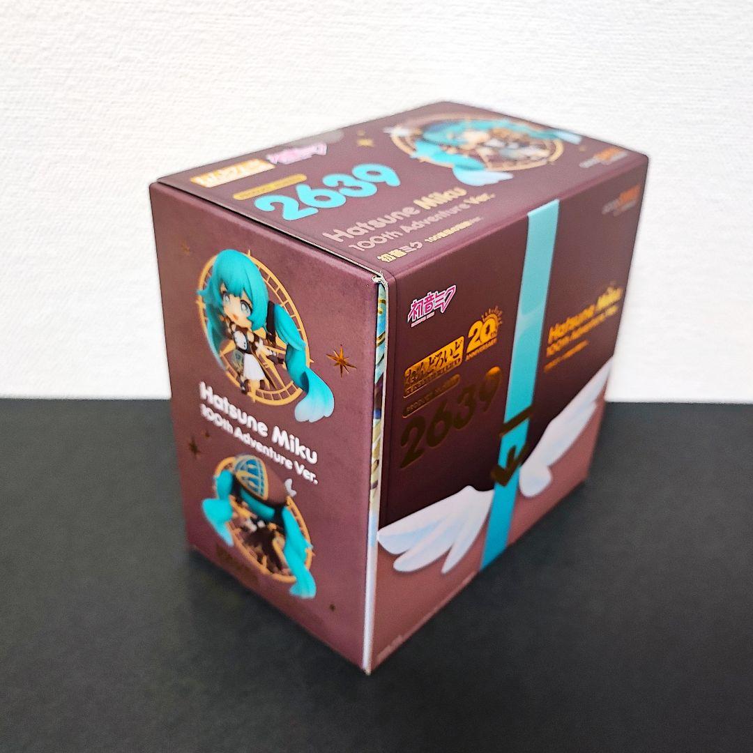 新品未開封 ねんどろいど 初音ミク 100番目 の冒険 & 100番記念カタログ