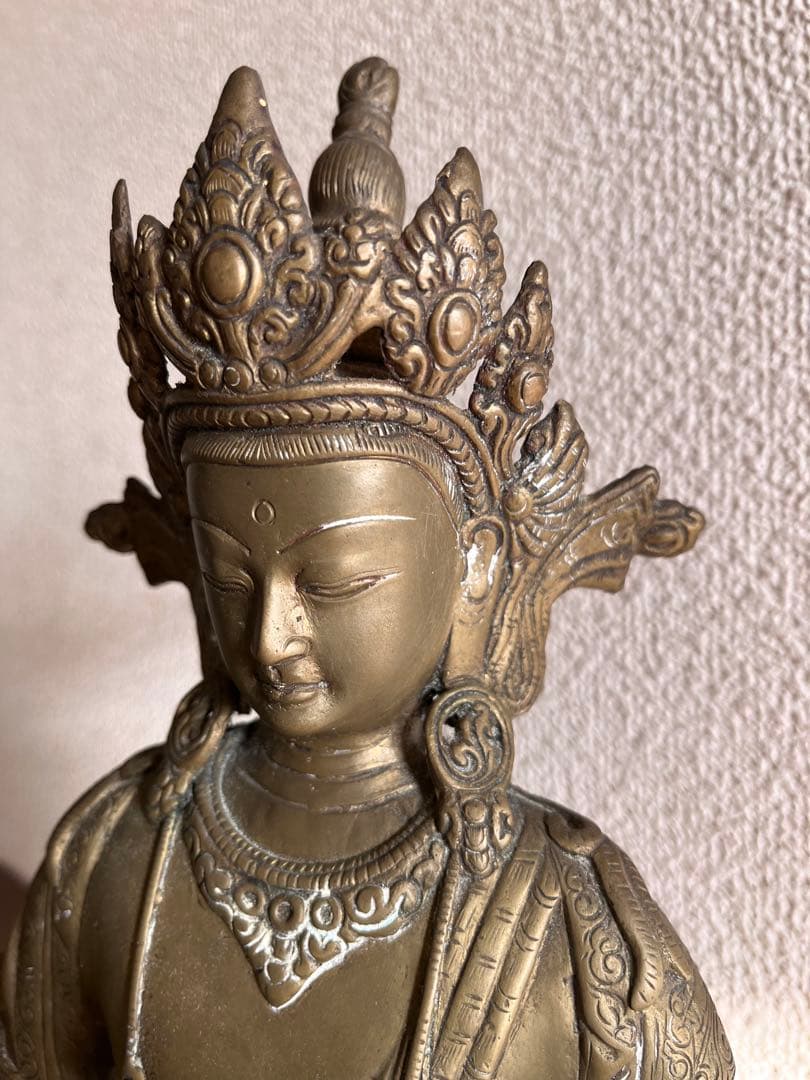 希少ネパール仏像白多羅菩薩ターラ菩薩 銅真鍮骨董品阿弥陀如来像 チベット 金銅像