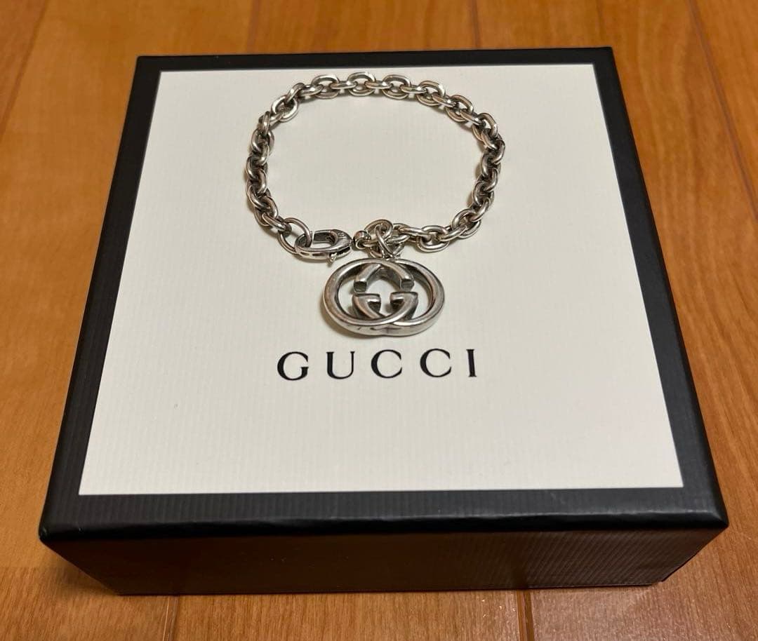 ☆りなこ。☆GUCCI メンズ インターロッキング ブレスレット