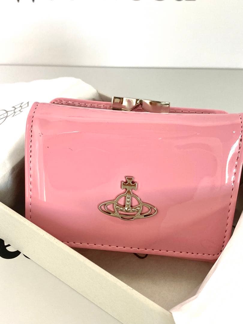 Vivienne Westwood ヴィヴィアン ピンク三つ折財布