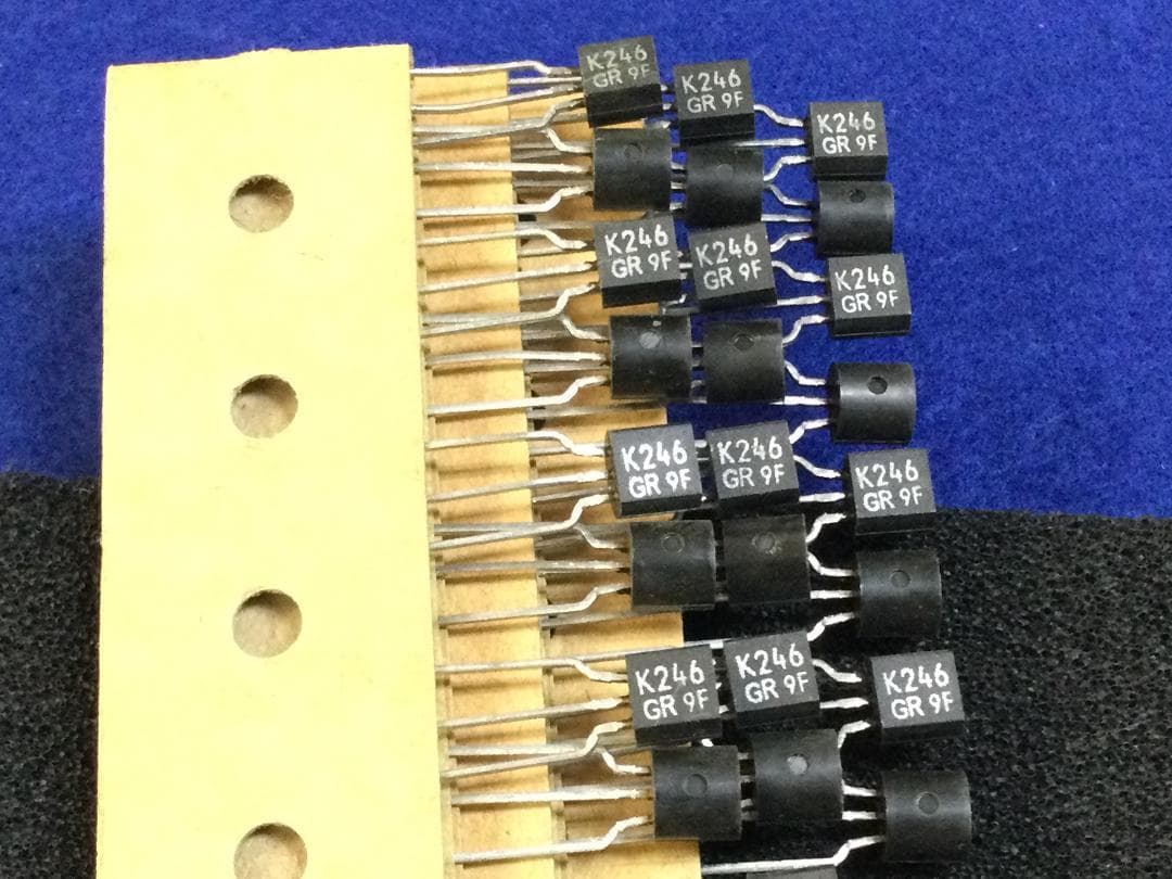 2SK246-GR 東芝 TAF333ESX P3099 CDP777ES