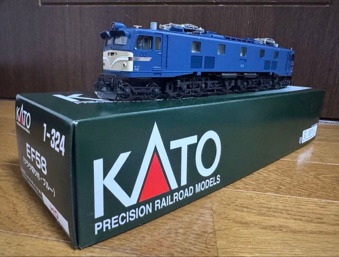 KATO 1-324 EF58(ツララ切り付・ブルー) HO