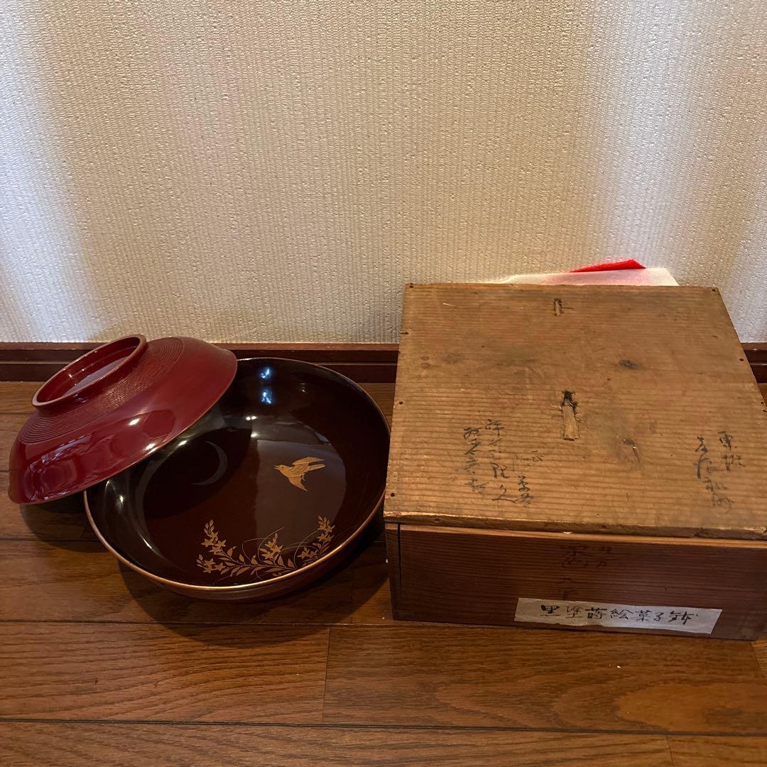 黒塗蒔絵菓子鉢アンティーク大平木箱付き漆器蓋付き金蒔絵風流な絵付けわびさび茶道具