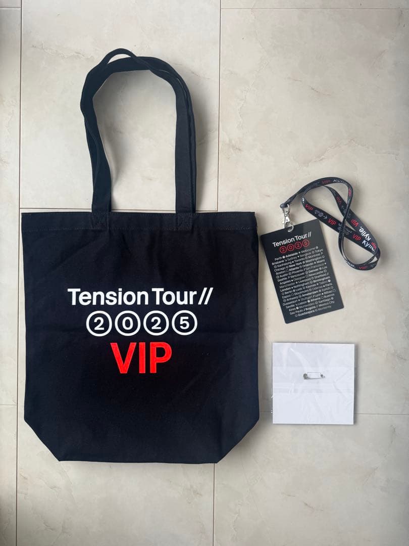 Kylie Minogue Tension Tour 2025グッズ3点セット②