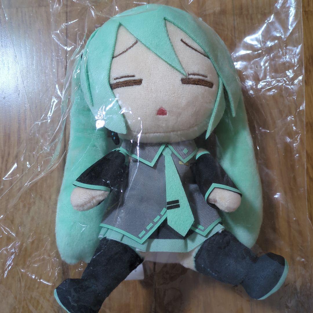 初音ミク ぬいぐるみ 約30cm 未開封　に