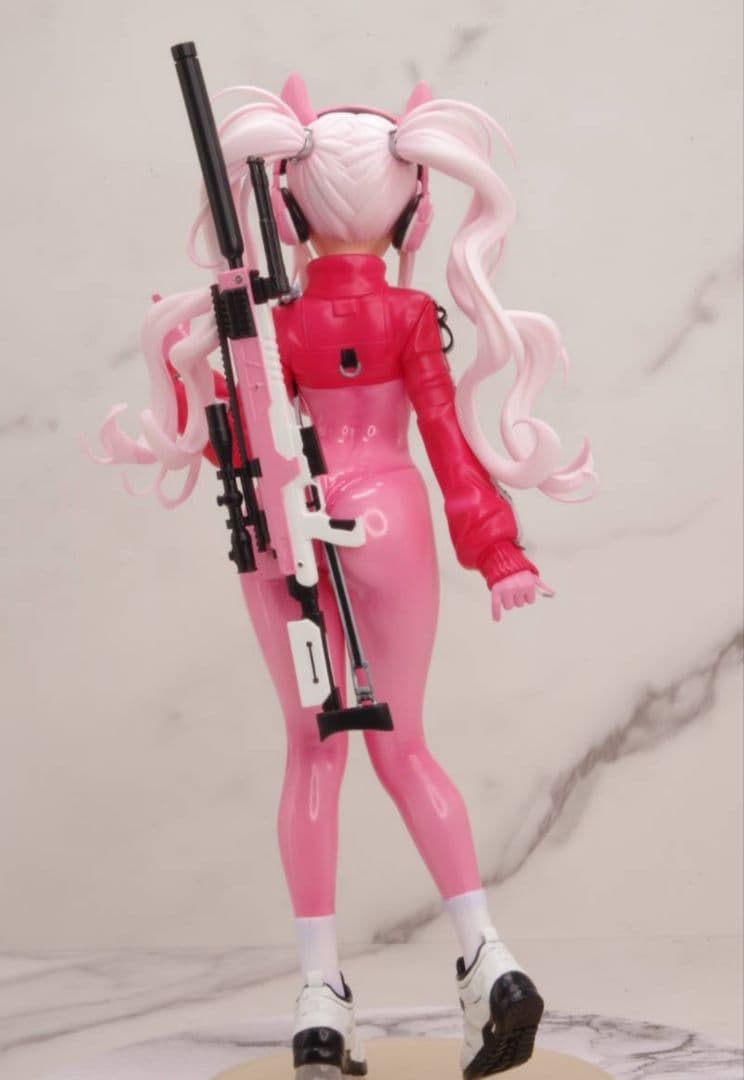 勝利の女神：NIKKE　アリス　ガレージキット塗装済み完成品　美彩工房様制作品