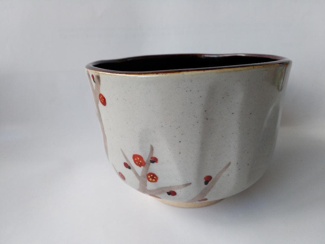 アサボン膳所焼淡海ぜぜ 陽炎園 岩崎新定 色絵 水と紅白梅 茶碗共箱 新品
