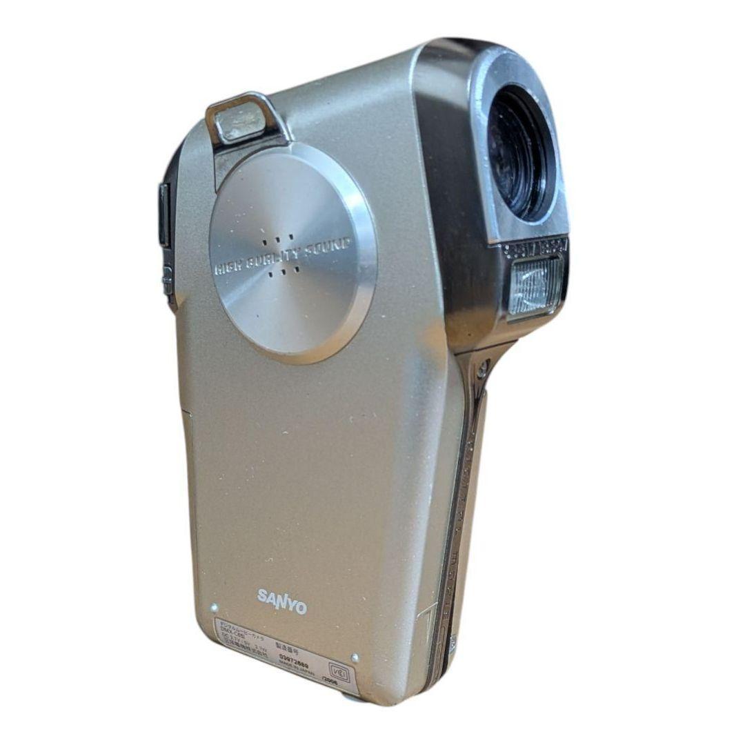 美品 サンヨー デジタルムービーカメラ ザクティ Xacti DMX-C6 縦持