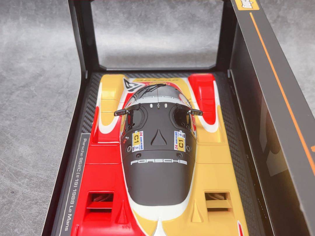 1/18 HPI ポルシェ 962C ル・マン 1988 #19 ミニカー