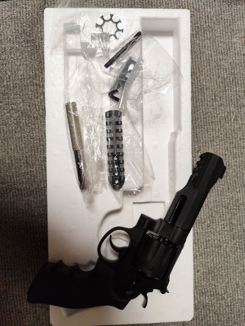 【大幅値下げ中】モデルガン S＆W　M327 R8シリーズ