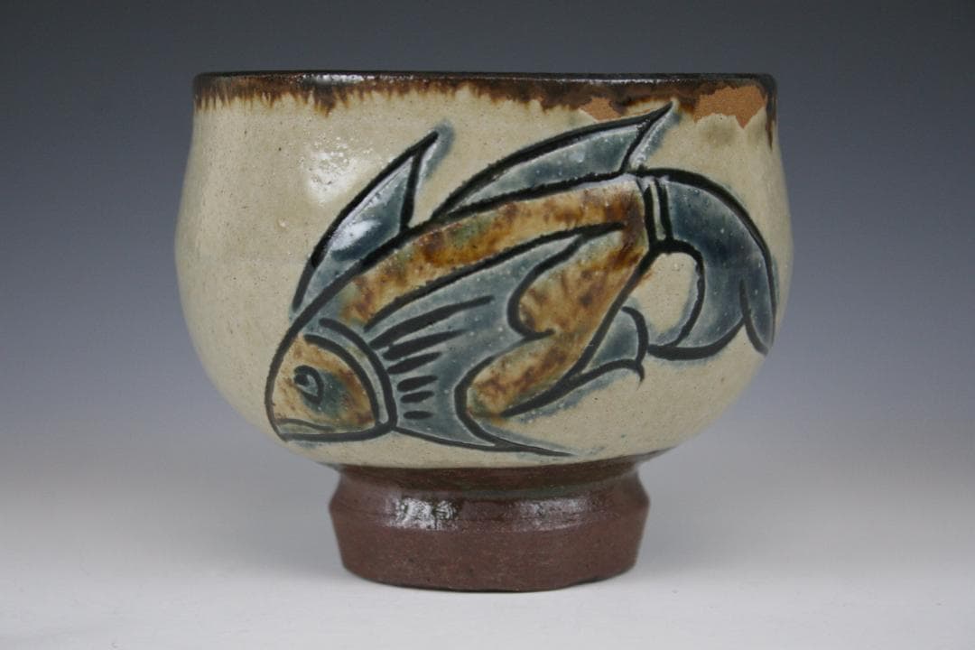 魚文抹茶碗