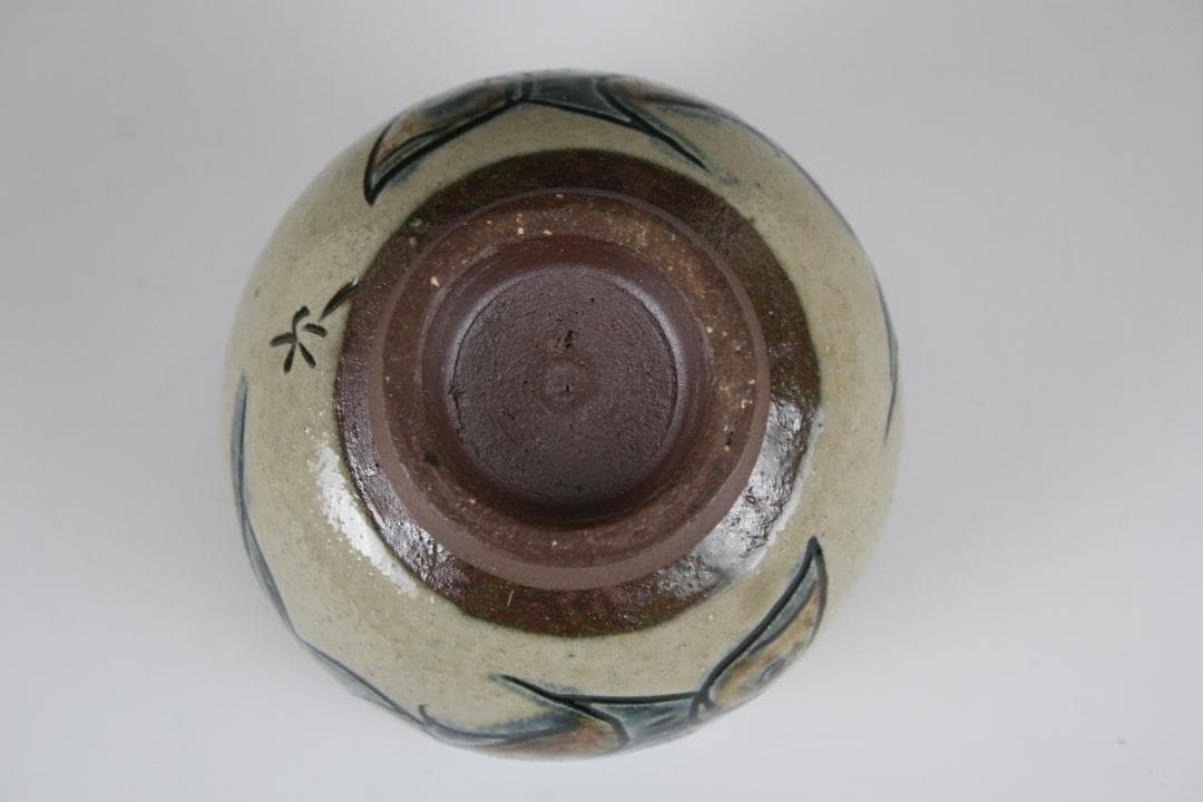 魚文抹茶碗