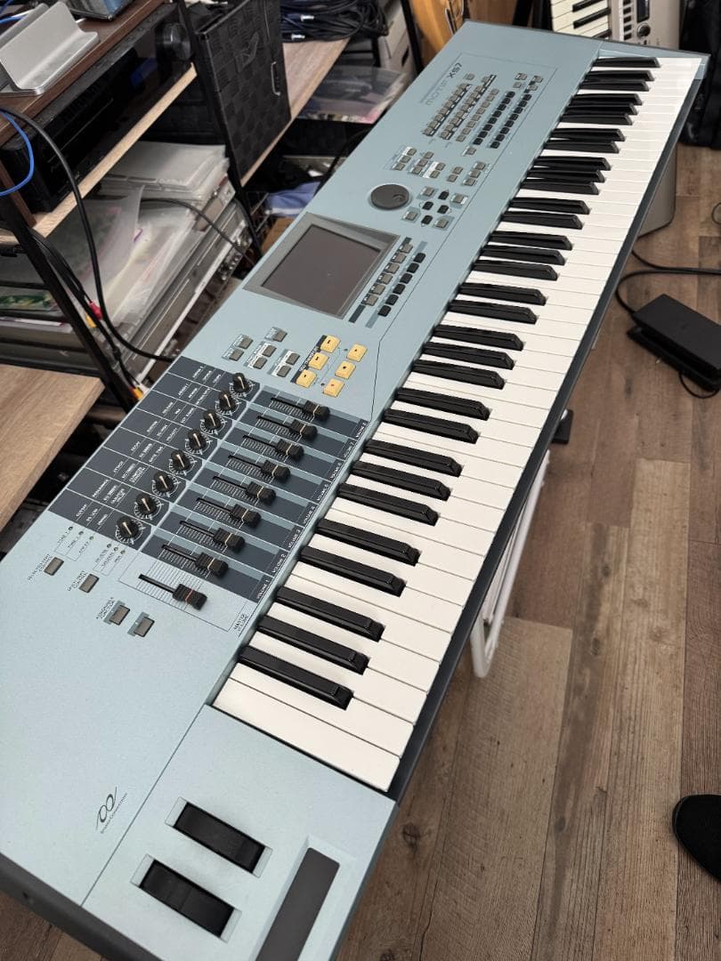 動作確認済 YAMAHA MOTIF XS7 76鍵 純正ケース・ペダル・取説付