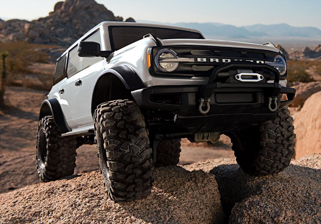 TRAXXAS TRX-4 FORD BRONCO 各色取り扱い